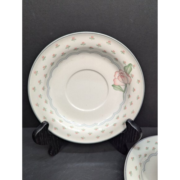 Sango Rose Chintz 3793 1 Footed Teacup and 2 Saucers by Suzanne Evans - Picture 2 of 9